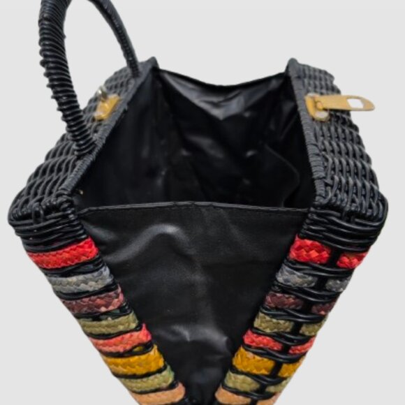 Vintage 1950s Wicker Black And Striped Handbag With Metal Closure - Picture 3 of 5